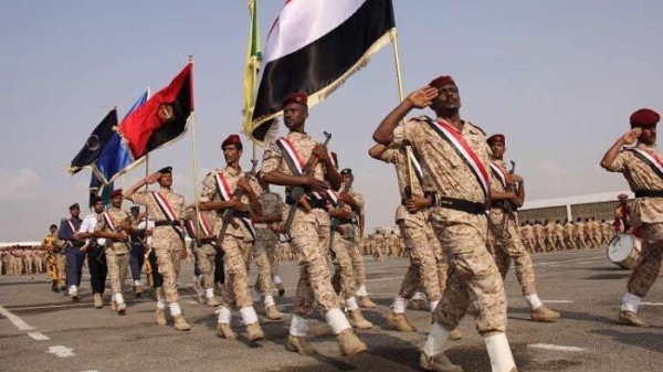 الجيش اليمنى ينفذ عملية عسكرية رد ا على هجمات الحوثيين الجيش اليمنى ينفذ عملية عسكرية رد ا على هجمات الحوثيين
