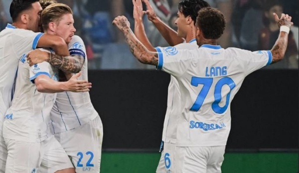 شاهد بث مباشر لمباراة نابولي وكومو في الدوري الإيطالي شاهد بث مباشر لمباراة نابولي وكومو في الدوري الإيطالي