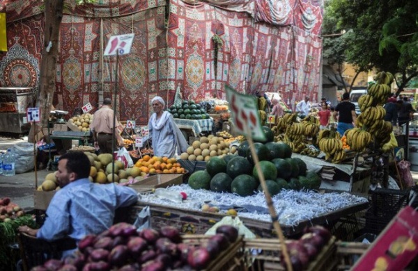 التضخم في مصر يرتفع لأول مرة خلال 3 أشهر الغذاء والطاقة يضغطان على الأسعار التضخم في مصر يرتفع لأول مرة خلال 3 أشهر الغذاء والطاقة يضغطان على الأسعار
