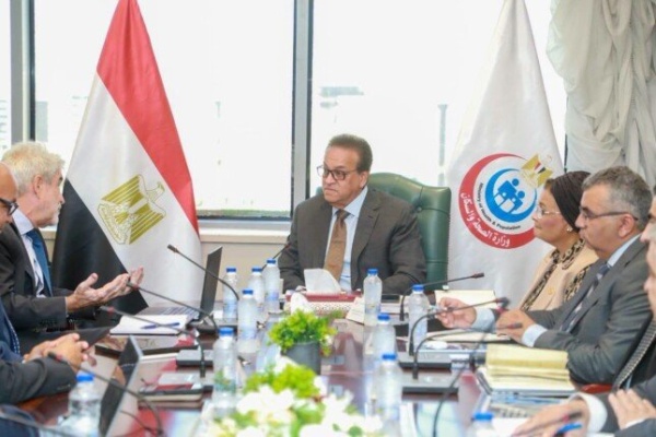 مصر وزير الصحة يبحث مع iqvia التعاون في التحول الرقمي والتأمين الصحي