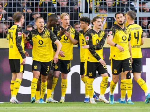 ث مباشر شاهد مباراة بوروسيا دورتموند أمام باديربورن في الدوري الألماني ث مباشر شاهد مباراة بوروسيا دورتموند أمام باديربورن في الدوري الألماني