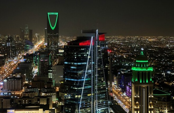 صندوق الاستثمارات العامة السعودي يطلق مشروع ا سياحي ا ضخم ا على ساحل الخفجي