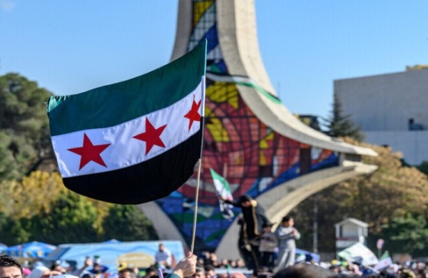 سوريا هل تكون بوابة الطاقة البديلة لمضيق هرمز أم مشروع يصطدم بالواقع سوريا هل تكون بوابة الطاقة البديلة لمضيق هرمز أم مشروع يصطدم بالواقع
