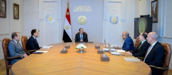 مصر الرئيس السيسي يشدد على ضرورة بناء مزيج طاقة أكثر تنوع ا واستدامة