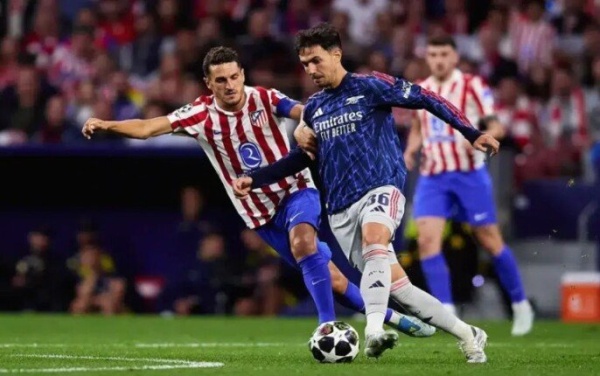 لاعب وسط أرسنال على رأس المطلوبين لدعم صفوف ريال مدريد لاعب وسط أرسنال على رأس المطلوبين لدعم صفوف ريال مدريد