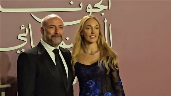 نجما حريم السلطان يخطفان الأنظار في مصر نجما حريم السلطان يخطفان الأنظار في مصر