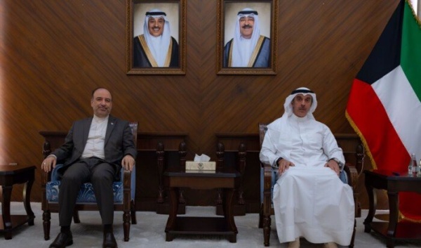 الكويت تستدعي السفير الإيراني وتسلمه مذكرة احتجاج على البيان الصادر عن السفارة
