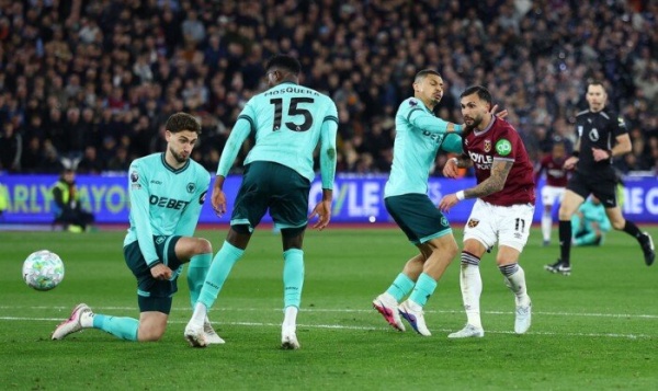 بث مباشر شاهد مباراة وولفرهامبتون وبولتون في دوري البطولة الإنجليزية