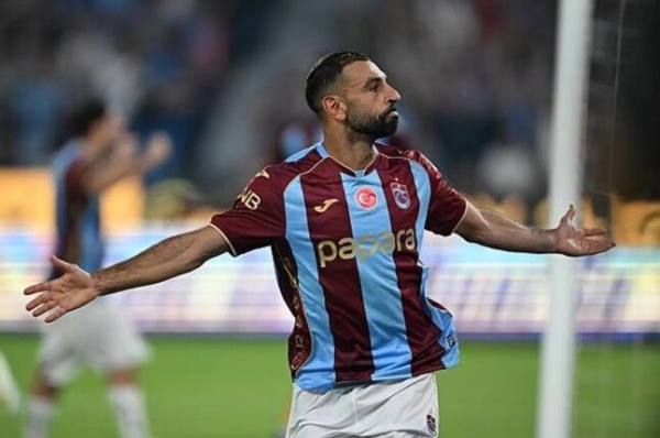 محمد صلاح يطارد ضحية جديدة في الدوري التركي بعد هاتريك جالاتا سراي