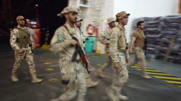 رفع مستوى الحماية للضباط السعوديين بمدينة مأرب رفع مستوى الحماية للضباط السعوديين بمدينة مأرب