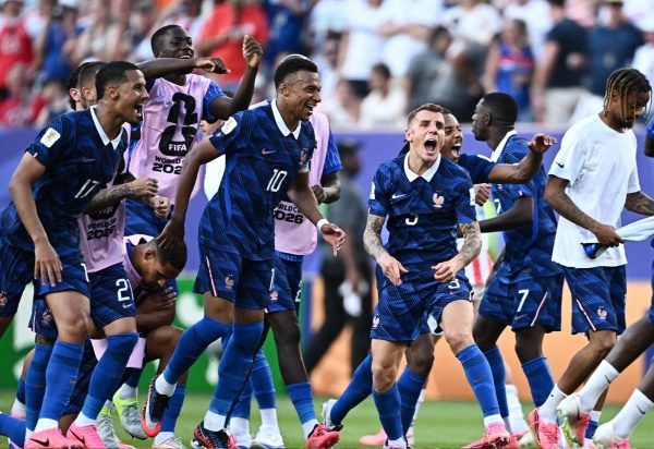 كأس العالم منتخب فرنسا يبلغ ربع النهائي بعد فوز صعب على باراغواي