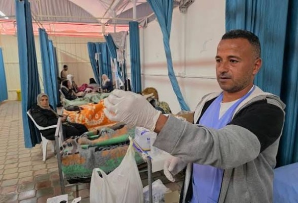 11 ألف مريض بالسرطان في غزة يواجهون خطر الموت جراء نقص الأدوية 11 ألف مريض بالسرطان في غزة يواجهون خطر الموت جراء نقص الأدوية