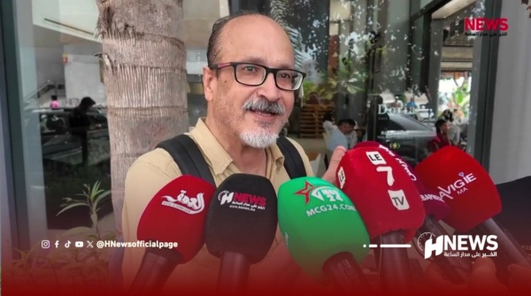 لمرابط أنا صحافي أناضل من أجل الحريات وأتحدث حتى مع المخزن لمرابط أنا صحافي أناضل من أجل الحريات وأتحدث حتى مع المخزن