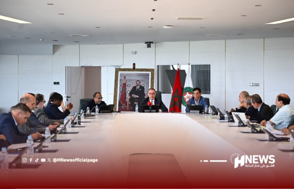 الجامعة تجدد الثقة في محمد وهبي وتحدد أهداف مونديال 2030