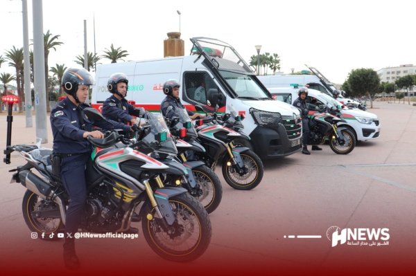 الأمن الوطني يعزز شرطة النجدة بوحدة متنقلة جديدة بعين السبع الأمن الوطني يعزز شرطة النجدة بوحدة متنقلة جديدة بعين السبع