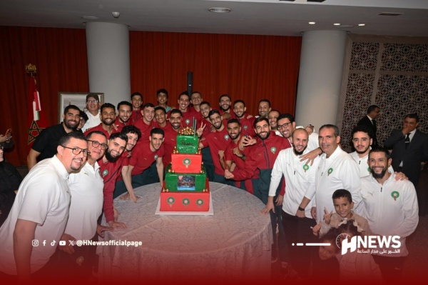الجامعة تكرم أبطال إفريقيا في الفوتسال بعد التتويج الرابع تواليا الجامعة تكرم أبطال إفريقيا في الفوتسال بعد التتويج الرابع تواليا