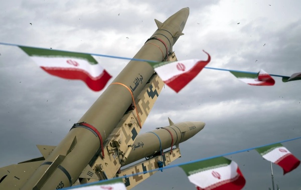 إيران تتوعد برد مؤلم وحاسم على إسرائيل الليلة إيران تتوعد برد مؤلم وحاسم على إسرائيل الليلة