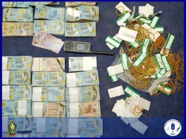 48 ساعة من التتبع صحراء ميديا تتتبع خيوط تفكيك شبكة تهريب المخدرات في ازويرات