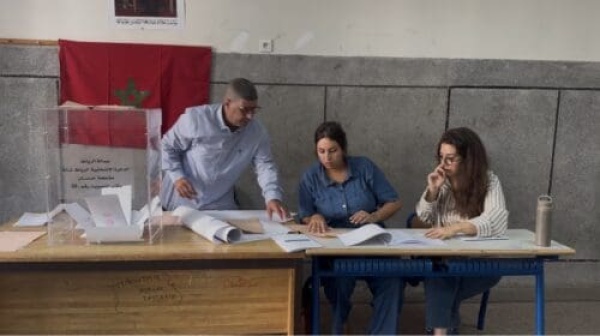 المغرب يبدأ التصويت أكثر من 15 8 مليون ناخب لاختيار 395 نائبا المغرب يبدأ التصويت أكثر من 15 8 مليون ناخب لاختيار 395 نائبا