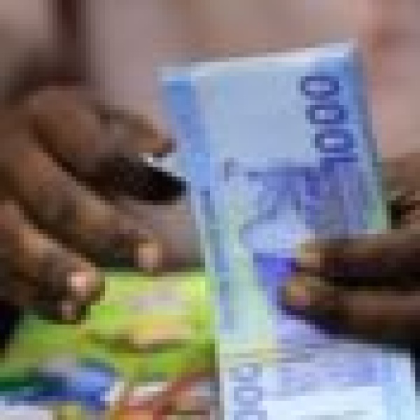 كيف تحول الجنيه السوداني إلى سلاح في معركة الجيش و الدعم السريع