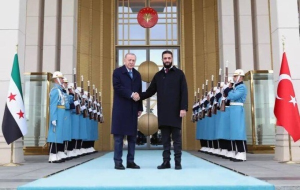 مباحثات سورية تركية لتعزيز التعاون العسكري وبرامج التدريب المشترك مباحثات سورية تركية لتعزيز التعاون العسكري وبرامج التدريب المشترك
