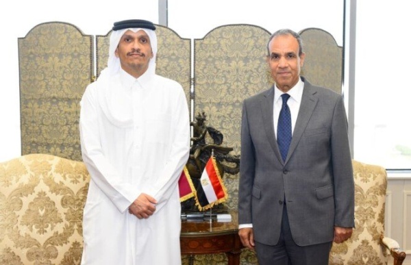 مصر وزير الخارجية يبحث مع رئيس وزراء قطر العلاقات الثنائية والتطورات الإقليمية مصر وزير الخارجية يبحث مع رئيس وزراء قطر العلاقات الثنائية والتطورات الإقليمية