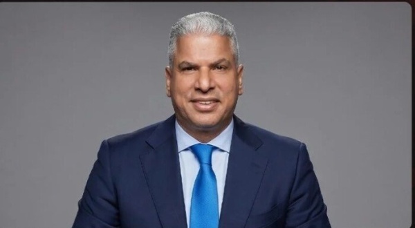 وائل جمعة مدير ا للكرة بالنادي الأهلي