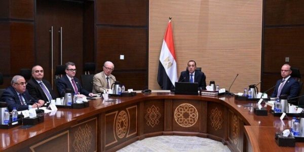 مصر رئيس الوزراء يستعرض ملامح الخطة التنفيذية لوثيقة سياسة ملكية الدولة مصر رئيس الوزراء يستعرض ملامح الخطة التنفيذية لوثيقة سياسة ملكية الدولة