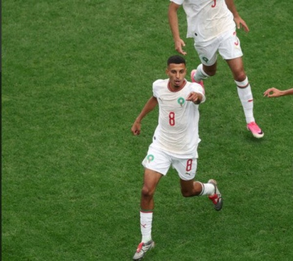 فرحة عارمة في المغرب بعد التأهل التاريخي إلى ربع نهائي كأس العالم فرحة عارمة في المغرب بعد التأهل التاريخي إلى ربع نهائي كأس العالم