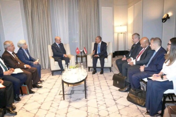 مصر وزير الخارجية يلتقي نظيره التونسي على هامش الاجتماع الوزاري حول القدس مصر وزير الخارجية يلتقي نظيره التونسي على هامش الاجتماع الوزاري حول القدس
