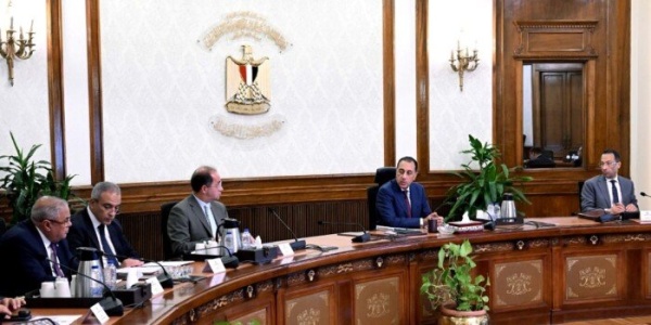 مصر رئيس الوزراء يتابع مستجدات مشروعات تكنولوجيا المعلومات والبنية التحتية للاتصالات والتحول الرقمي