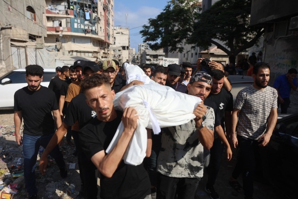مستشفيات غزة تستقبل 19 شهيدا في 24 ساعة وفلسطين تدعو لإلزام إسرائيل بتنفيذ المرحلة الثانية من الاتفاق مستشفيات غزة تستقبل 19 شهيدا في 24 ساعة وفلسطين تدعو لإلزام إسرائيل بتنفيذ المرحلة الثانية من الاتفاق