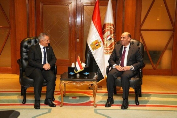 مصر واليمن تبحثان تطوير التشغيل والتدريب المهني وتأهيل العمالة مصر واليمن تبحثان تطوير التشغيل والتدريب المهني وتأهيل العمالة