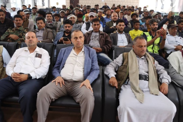فعالية خطابية لصندوق النظافة بإب إحياء لذكرى استشهاد الإمام زيد وتأييدا لبيان القوات المسلحة فعالية خطابية لصندوق النظافة بإب إحياء لذكرى استشهاد الإمام زيد وتأييدا لبيان القوات المسلحة
