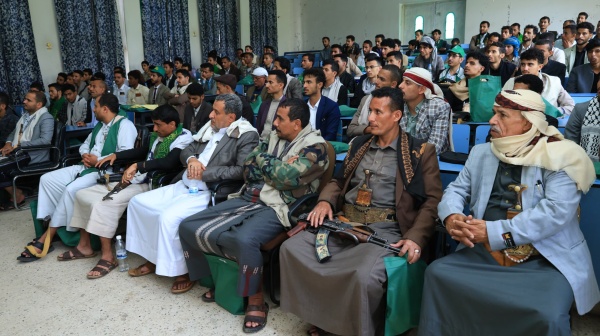جامعة إب كلية القانون تحتفي بالمولد النبوي الشريف وتكرم الأوائل في المسابقات جامعة إب كلية القانون تحتفي بالمولد النبوي الشريف وتكرم الأوائل في المسابقات