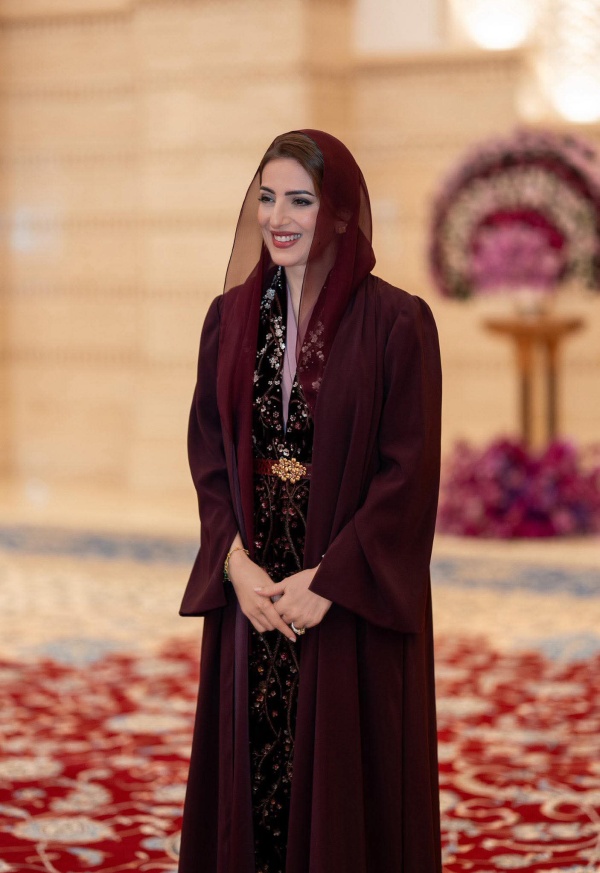 السيدة الجليلة تهنئ الأمة الإسلامية بالمولد النبوي
