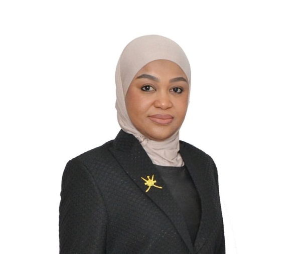 زيانة آل سعيد رئيس ا لجمعية محققي السلامة الجوية بالشرق الأوسط وشمال أفريقيا زيانة آل سعيد رئيس ا لجمعية محققي السلامة الجوية بالشرق الأوسط وشمال أفريقيا