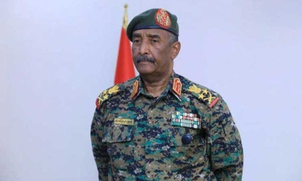 ولي العهد السعودي يؤكد للبرهان دعم جهود تحقيق الاستقرار في السودان ولي العهد السعودي يؤكد للبرهان دعم جهود تحقيق الاستقرار في السودان