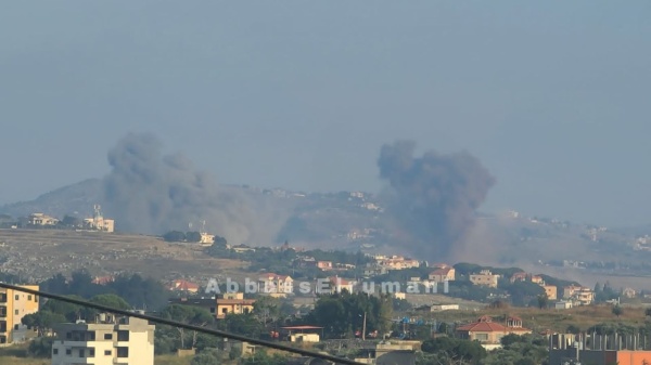 شهيدان أحدهما طفل و10 جرحى بغارة صهيونية جنوب لبنان شهيدان أحدهما طفل و10 جرحى بغارة صهيونية جنوب لبنان