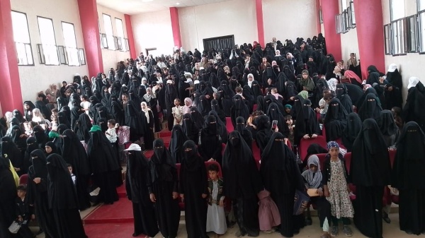وقفة نسائية في تعز انتصارا لمكة وإحياء لذكرى الهجرة النبوية وقفة نسائية في تعز انتصارا لمكة وإحياء لذكرى الهجرة النبوية