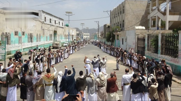 وقفات حاشدة في حجة تأكيدا على الجهوزية ووحدة الجهاد والمقاومة وقفات حاشدة في حجة تأكيدا على الجهوزية ووحدة الجهاد والمقاومة