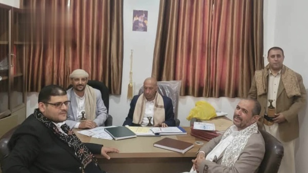 رئيس استئناف صعدة ورئيس النيابة يتفقدان سير العمل بالمحاكم والنيابات رئيس استئناف صعدة ورئيس النيابة يتفقدان سير العمل بالمحاكم والنيابات