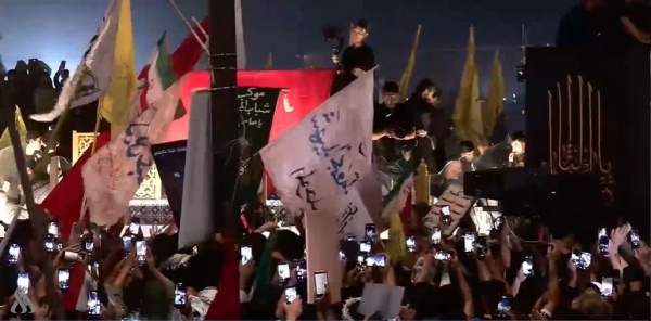بدء مراسم التشييع الشعبي لجثمان الشهيد السيد الخامنئي في كربلاء بدء مراسم التشييع الشعبي لجثمان الشهيد السيد الخامنئي في كربلاء