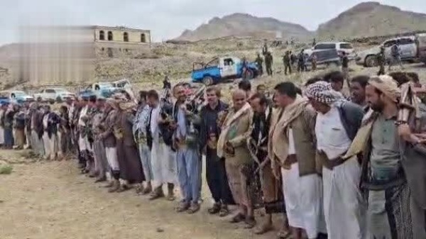 إنهاء قضية قتل بين آل العوسجي في جهران بذمار إنهاء قضية قتل بين آل العوسجي في جهران بذمار