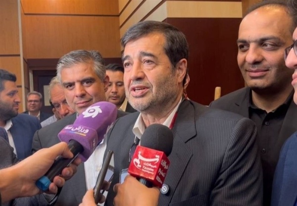 وزير الرياضة الإيراني المنتخب تألق في المونديال رغم الصعوبات وأمريكا لم توفر ظروفا متكافئة وزير الرياضة الإيراني المنتخب تألق في المونديال رغم الصعوبات وأمريكا لم توفر ظروفا متكافئة