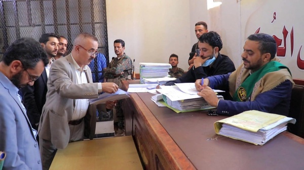الجزائية المتخصصة بالأمانة تمنح الادعاء فرصة للرد في قضية الخولاني