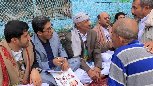 النائب العام يتفقد أوضاع نزلاء السجن الحربي بصنعاء النائب العام يتفقد أوضاع نزلاء السجن الحربي بصنعاء