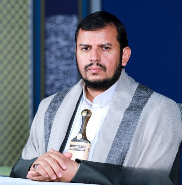 كلمة مرتقبة لقائد الثورة أمام الجماهير المليونية المحتفية بالمولد النبوي بعد قليل كلمة مرتقبة لقائد الثورة أمام الجماهير المليونية المحتفية بالمولد النبوي بعد قليل