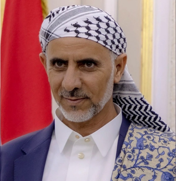 العلامة مفتاح يعزي في وفاة رجل الأعمال عبدالرحمن جلب العلامة مفتاح يعزي في وفاة رجل الأعمال عبدالرحمن جلب