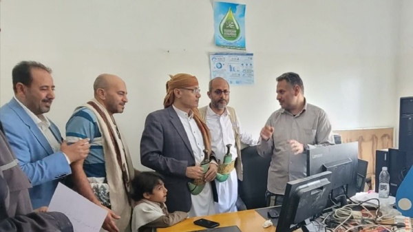 تدشين العمل بنظام القراءة والتحصيل الآلي بمؤسسة المياه في حجة تدشين العمل بنظام القراءة والتحصيل الآلي بمؤسسة المياه في حجة